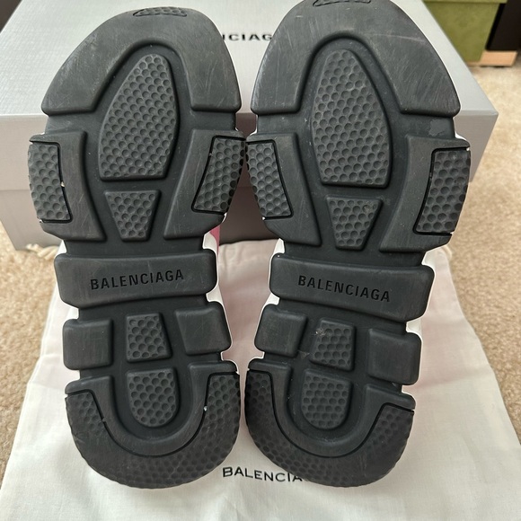 Used. 100% authentic.Dust bag only, no box - Picture 5 of 8